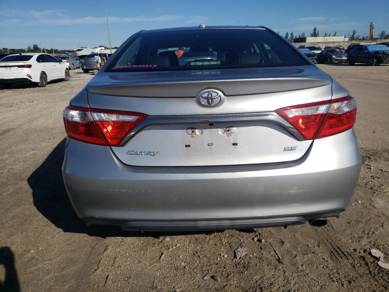 VIN 4T1BF1FK1GU520728 2016 TOYOTA CAMRY no.6