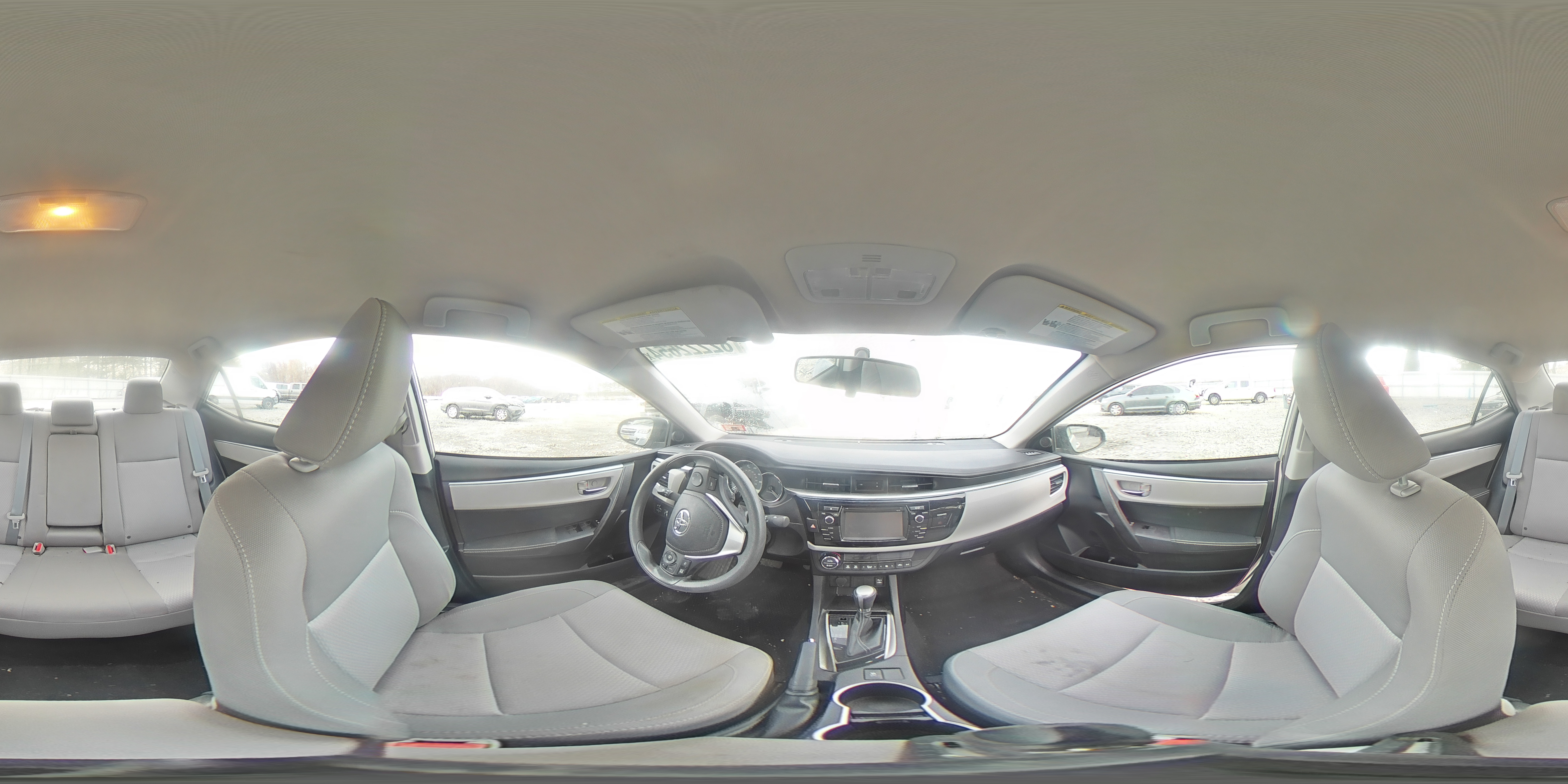 2015 Toyota Corolla - Image 12