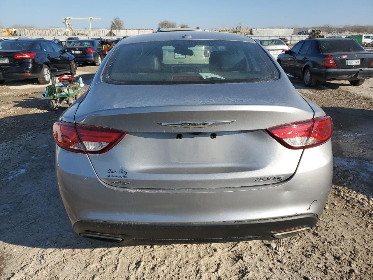 VIN 1C3CCCDG9GN148047 2016 CHRYSLER 200 no.6