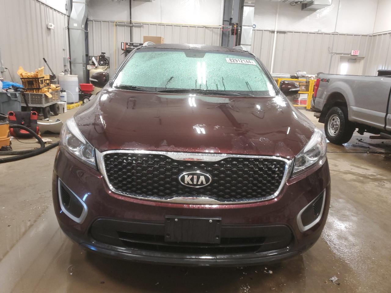 VIN 5XYPGDA38GG063653 2016 KIA SORENTO no.5