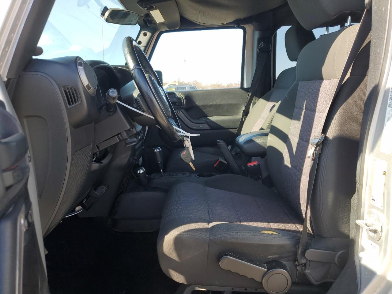 2011 Jeep Wrangler - Image 7