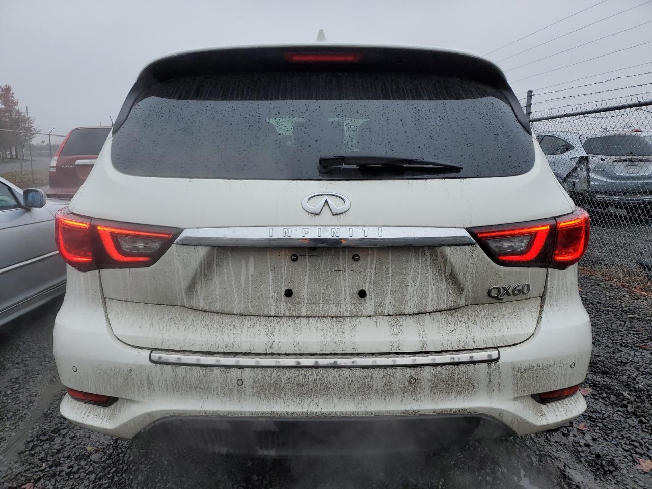 2019 Infiniti QX60 - Image 6