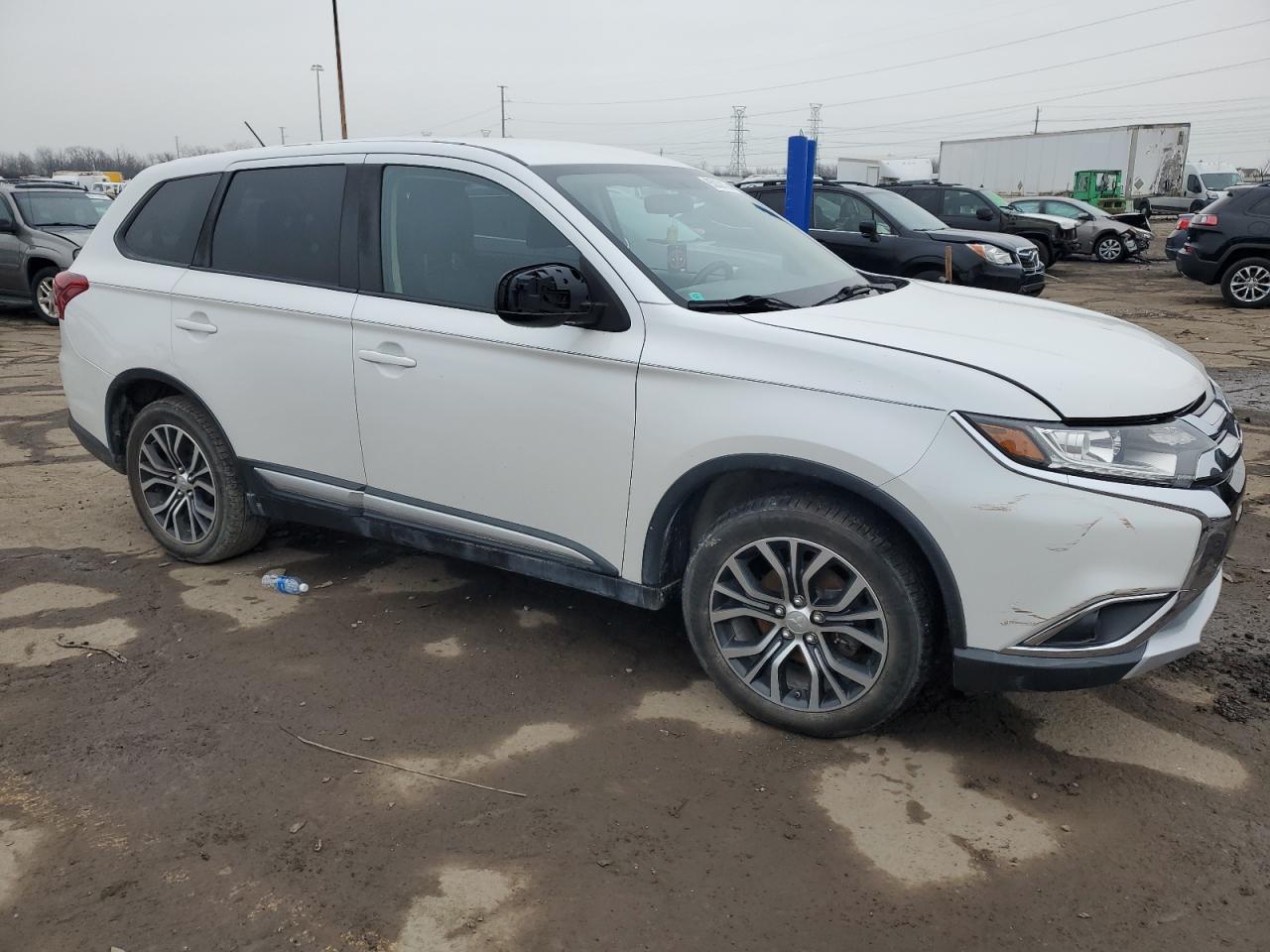 VIN JA4AZ3A37GZ030584 2016 MITSUBISHI OUTLANDER no.4