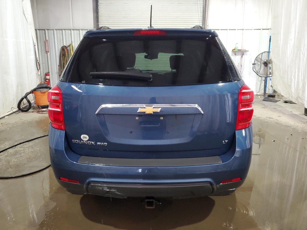2017 Chevrolet Equinox - Image 6
