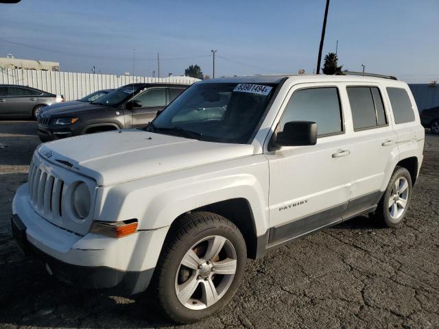 2014 Jeep Patriot Latitude на продаже в Van Nuys, CA - Minor Dent/Scratches