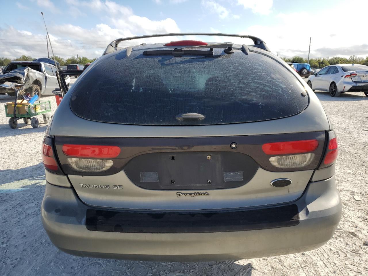 2003 Ford Taurus Se VIN: 1FAFP58U33A259080 Lot: 86819024