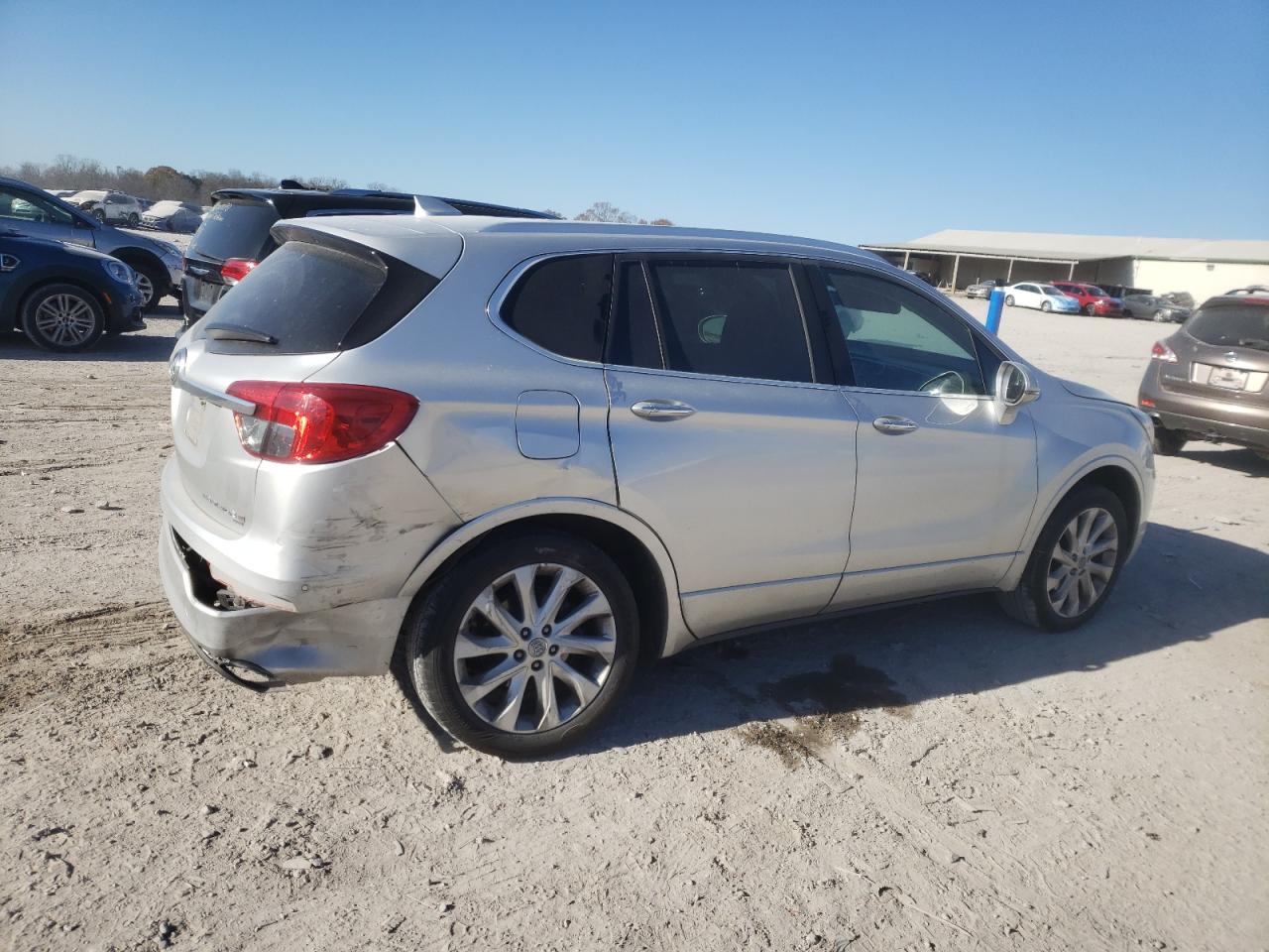 VIN LRBFX3SX1JD026486 2018 BUICK ENVISION no.3