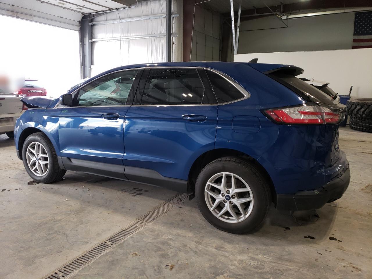 2021 Ford Edge - Image 2