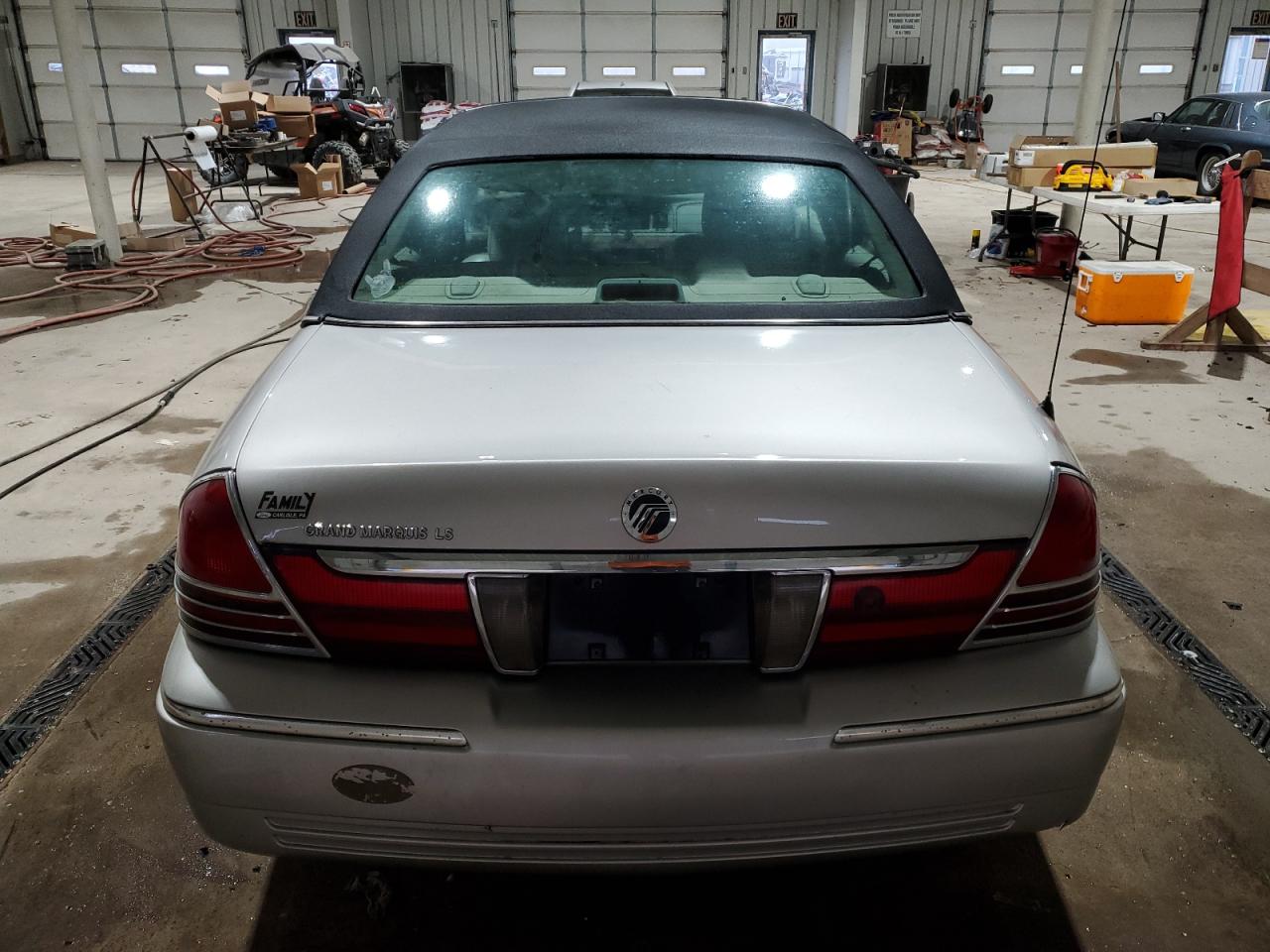 2005 Mercury Grand Marquis Ls VIN: 2MEHM75W55X625501 Lot: 85464334