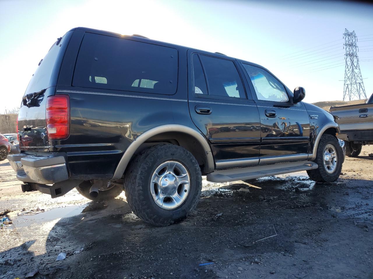 2002 Ford Expedition - Image 3