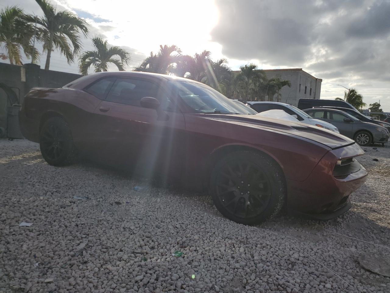 VIN 2C3CDZAG1HH568352 2017 DODGE CHALLENGER no.4