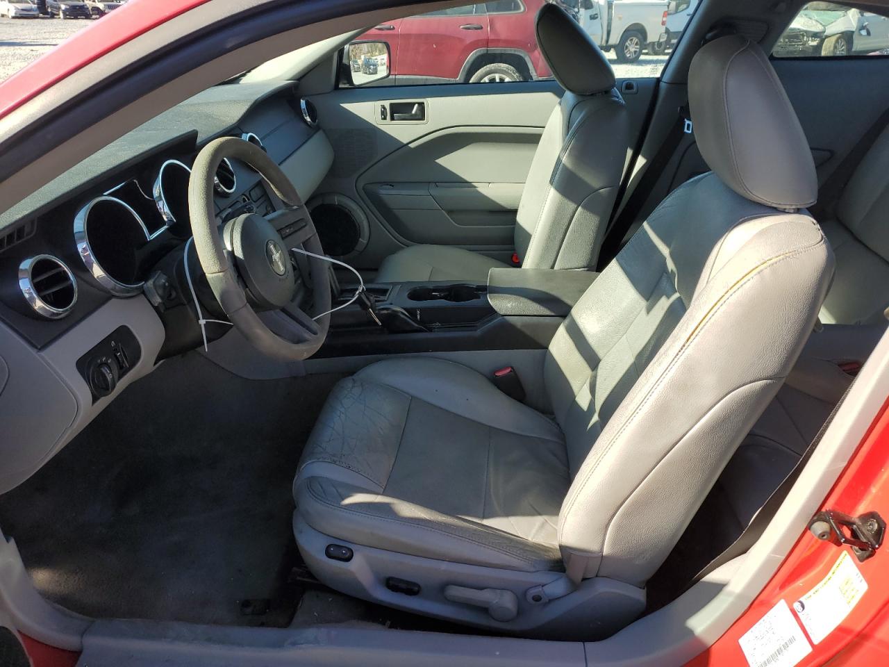 2007 Ford Mustang - Image 7