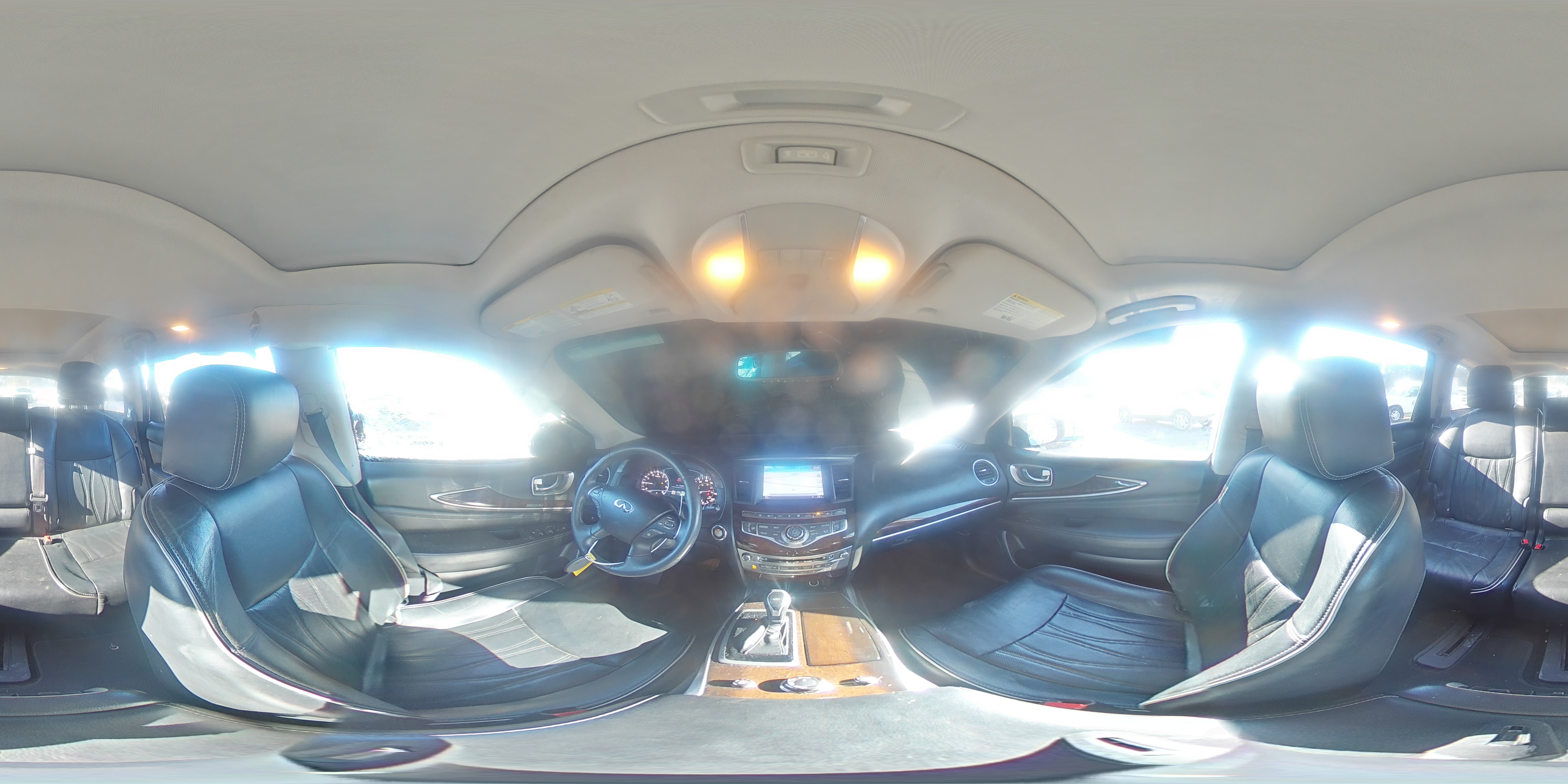 2016 Infiniti QX60 - Image 14