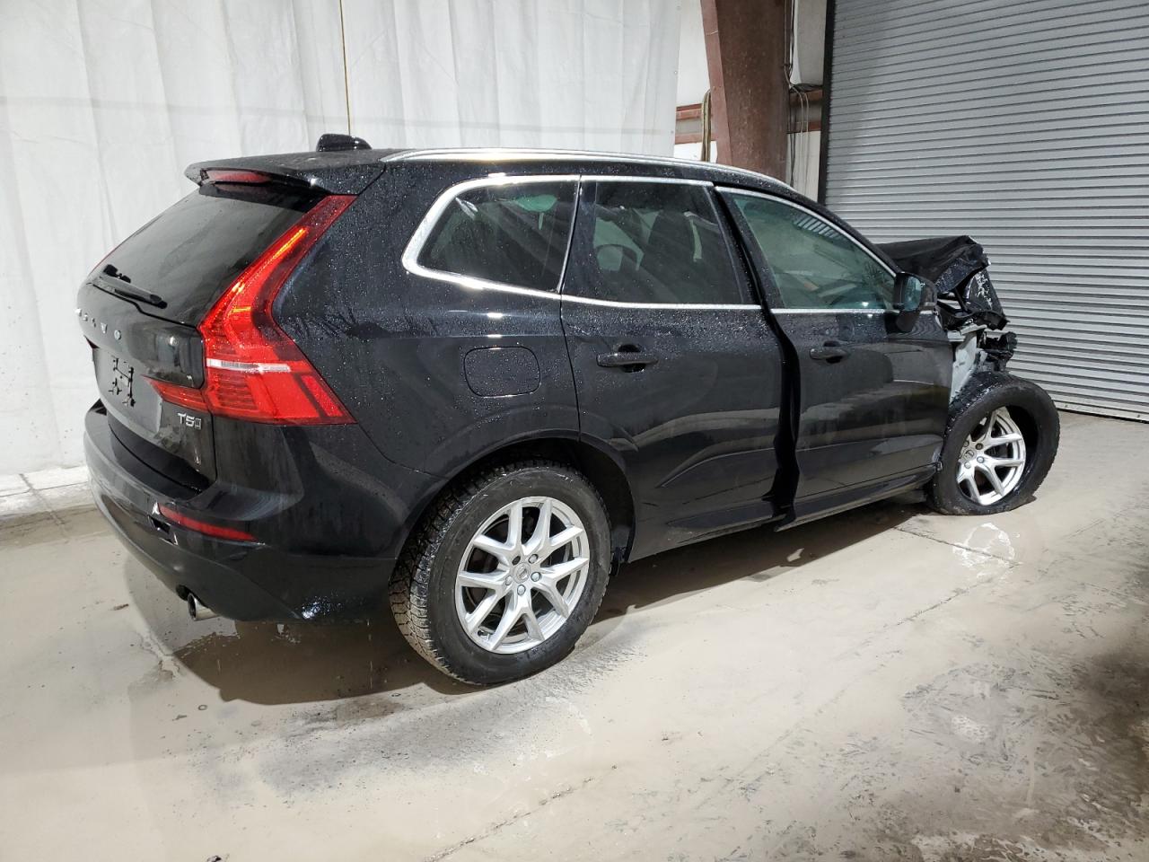 2020 Volvo XC60 - Image 3