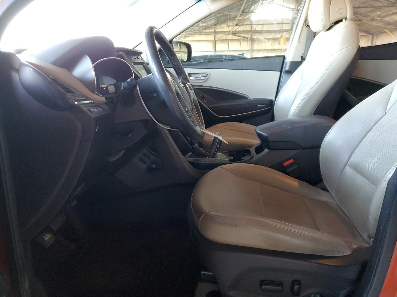 2017 Hyundai Santa Fe - Image 7