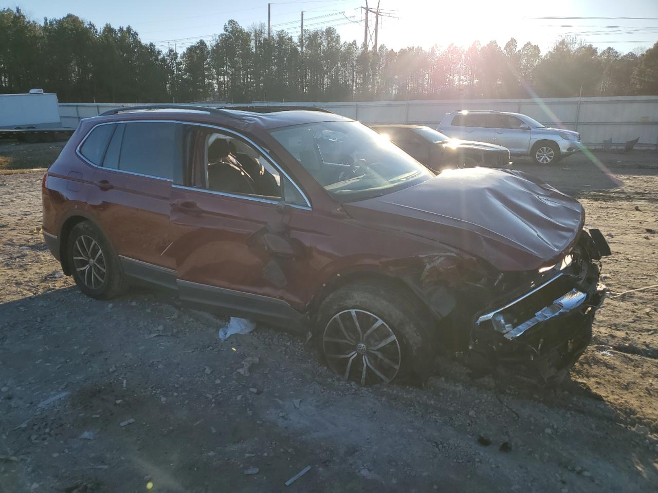 2020 Volkswagen Tiguan - Image 4