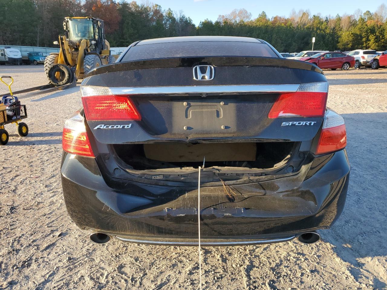 VIN 1HGCR2F55FA263932 2015 HONDA ACCORD no.6