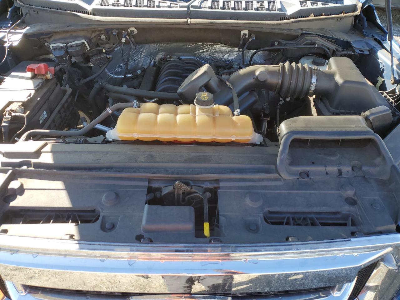 2015 Ford F-150 - Image 12