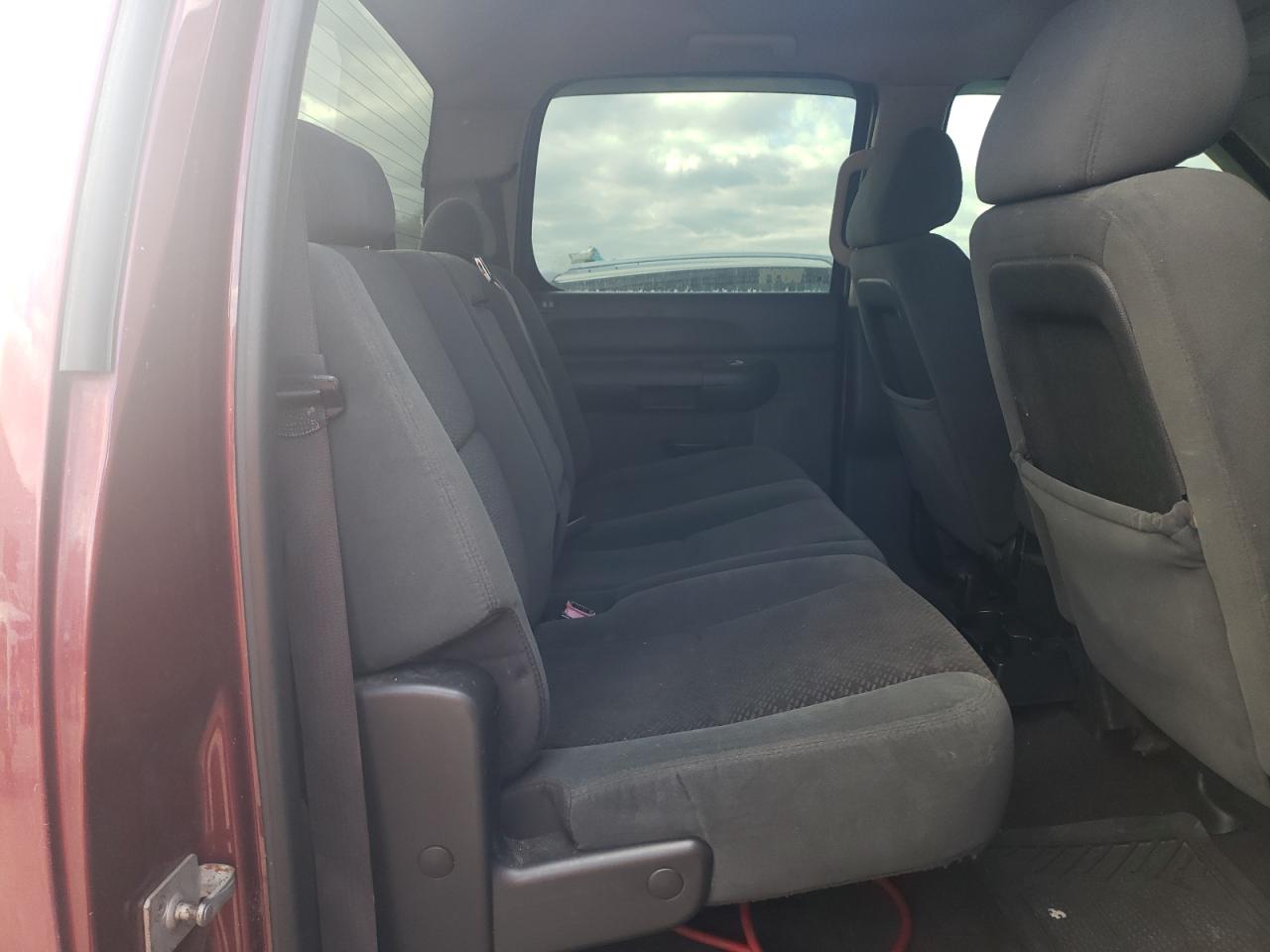 2008 Chevrolet Silverado - Image 10