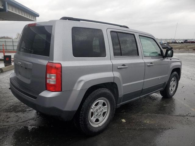 Паркетники JEEP PATRIOT 2014 Сріблястий