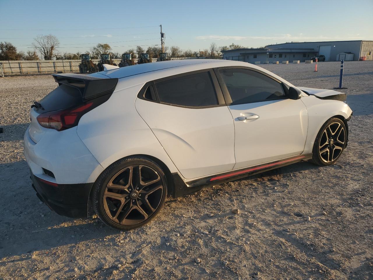 2021 Hyundai Veloster - Image 3