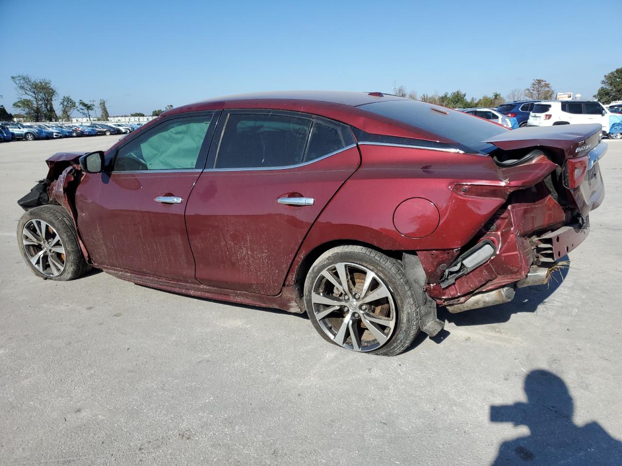 2017 Nissan Maxima - Image 2