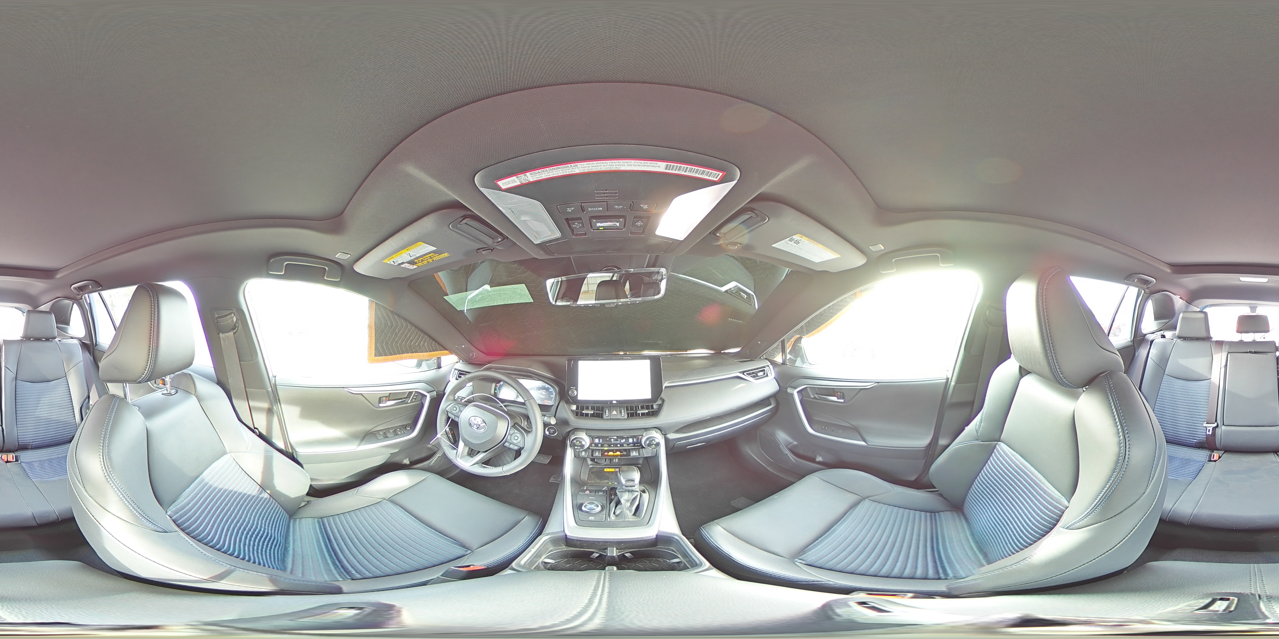 2024 Toyota RAV 4 - Image 14