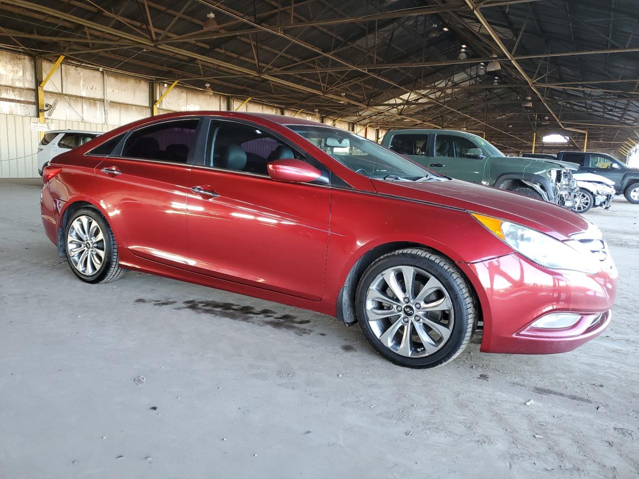 2011 Hyundai Sonata - Image 4
