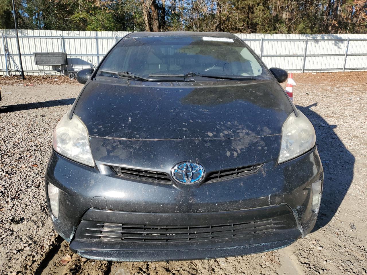 2014 Toyota Prius - Image 5