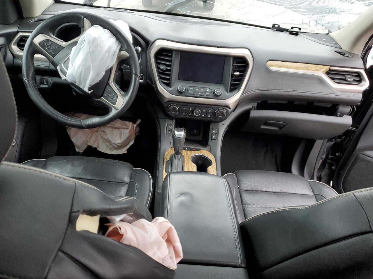 2017 GMC Acadia - Image 8
