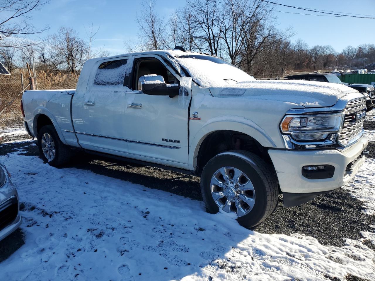 2021 RAM 2500 - Image 4