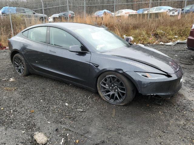  TESLA MODEL 3 2024 Szary