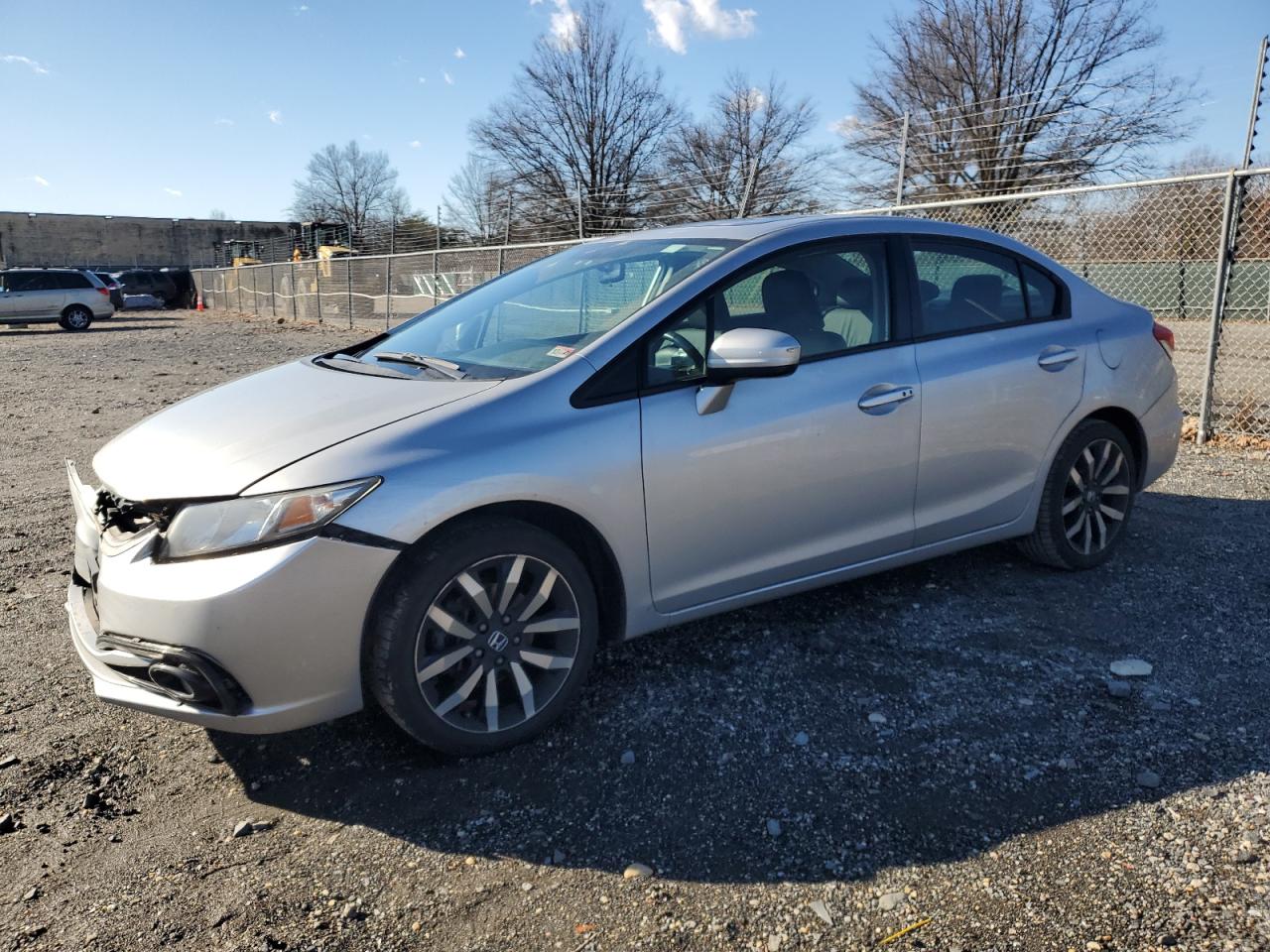 19XFB2F98FE055365 2015 HONDA CIVIC - Image 1