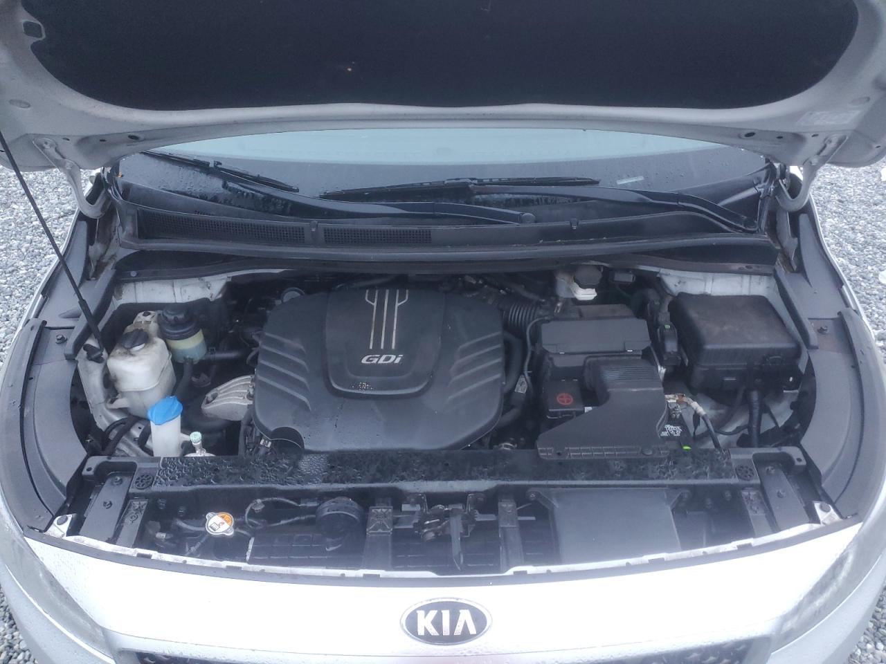 2015 Kia Sedona - Image 12