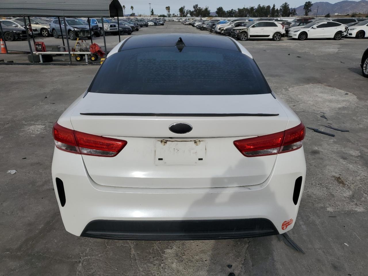 VIN KNAGV4LD2H5013270 2017 KIA OPTIMA no.6