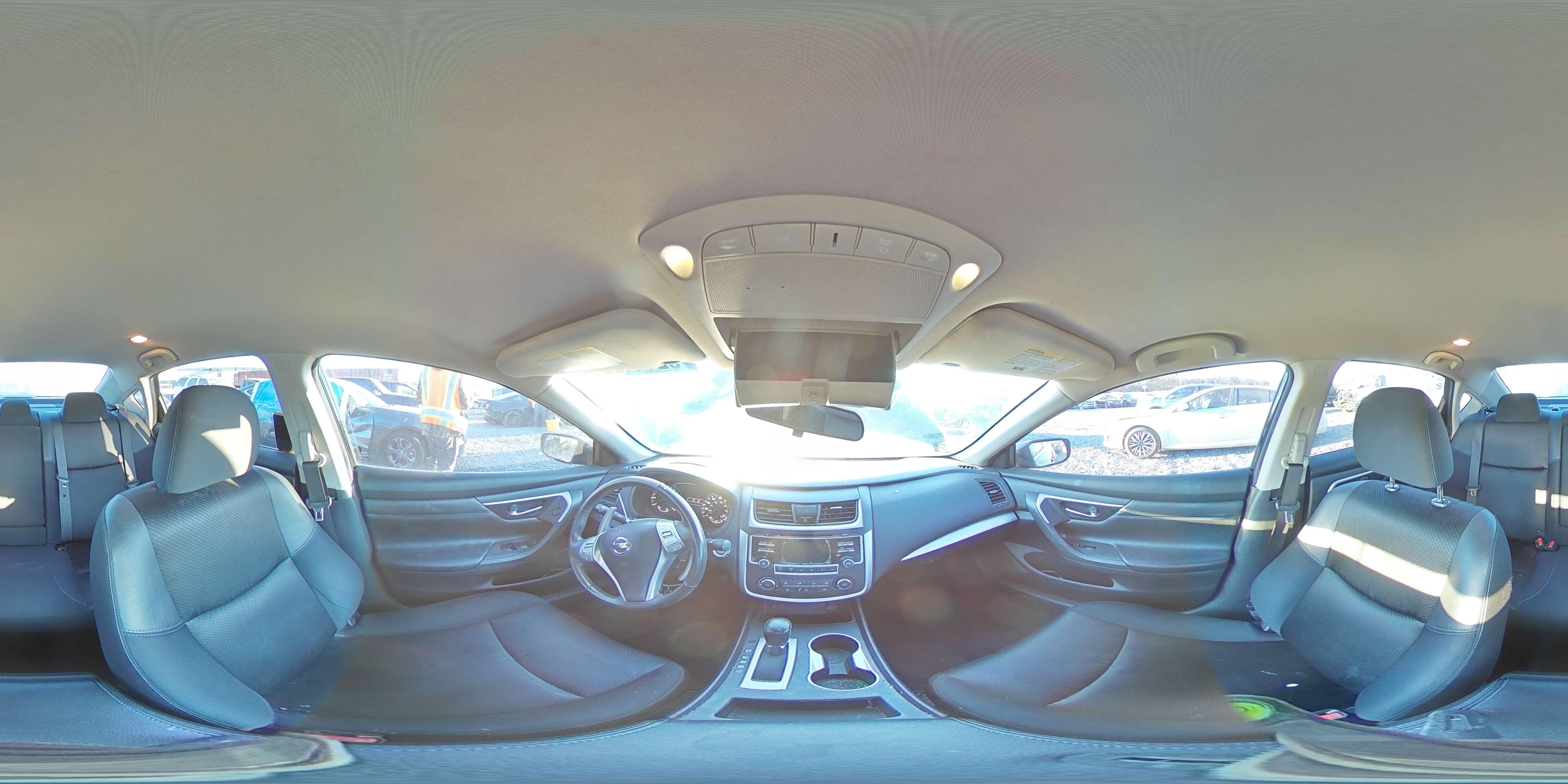 2017 Nissan Altima - Image 14