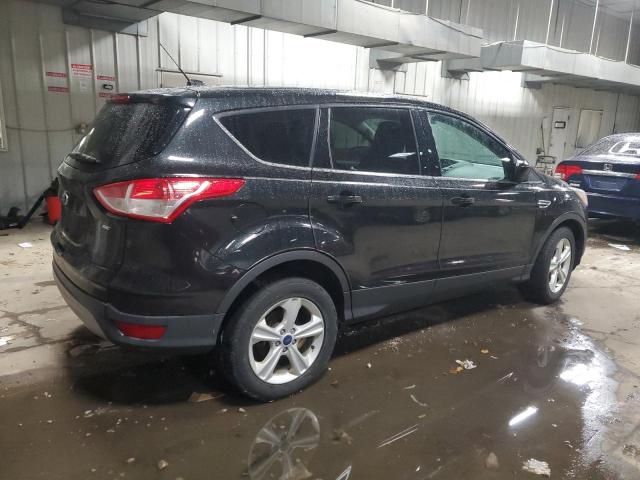  FORD ESCAPE 2015 Чорний