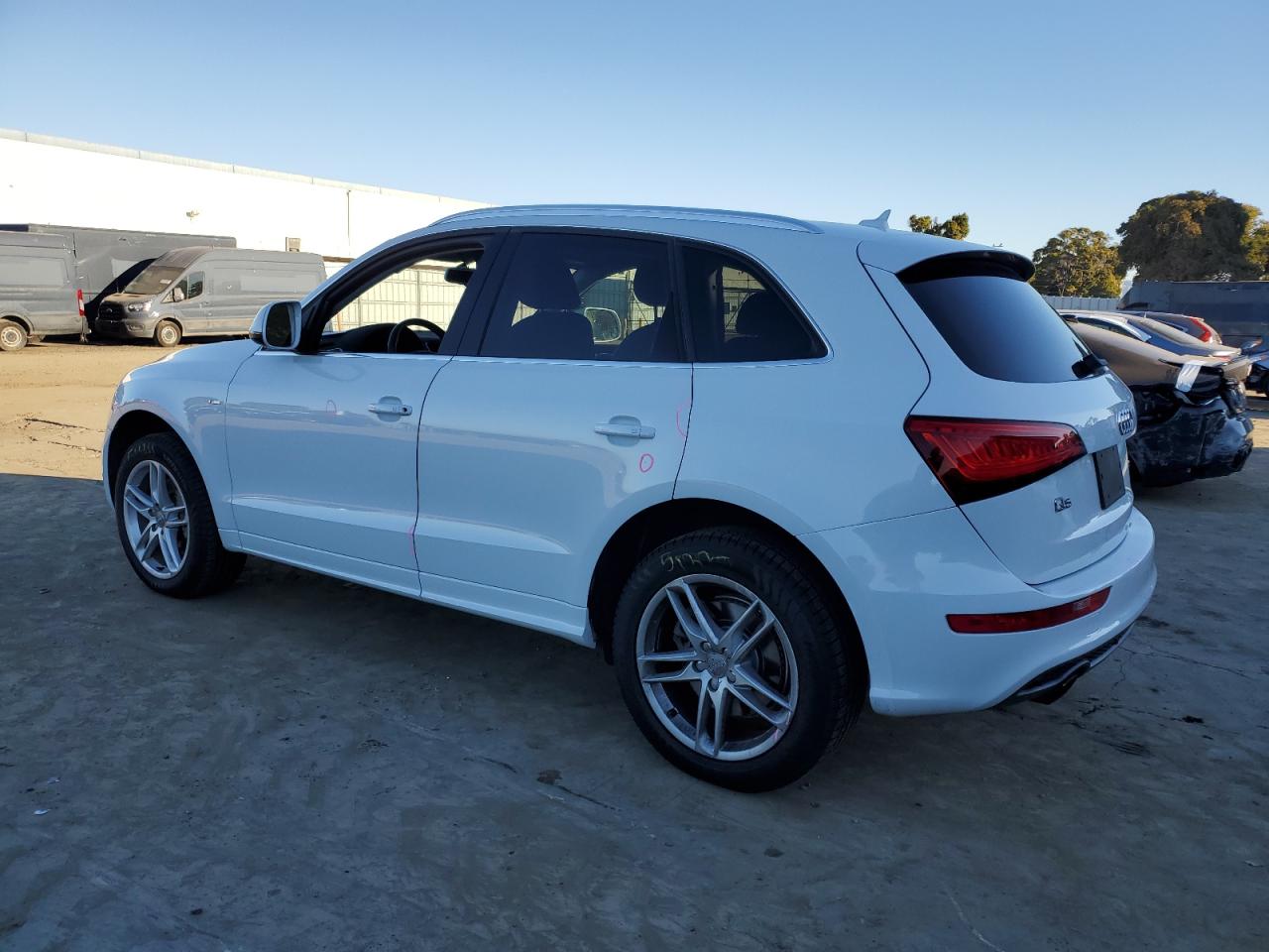 VIN WA1DGAFP1EA044043 2014 AUDI Q5 no.2