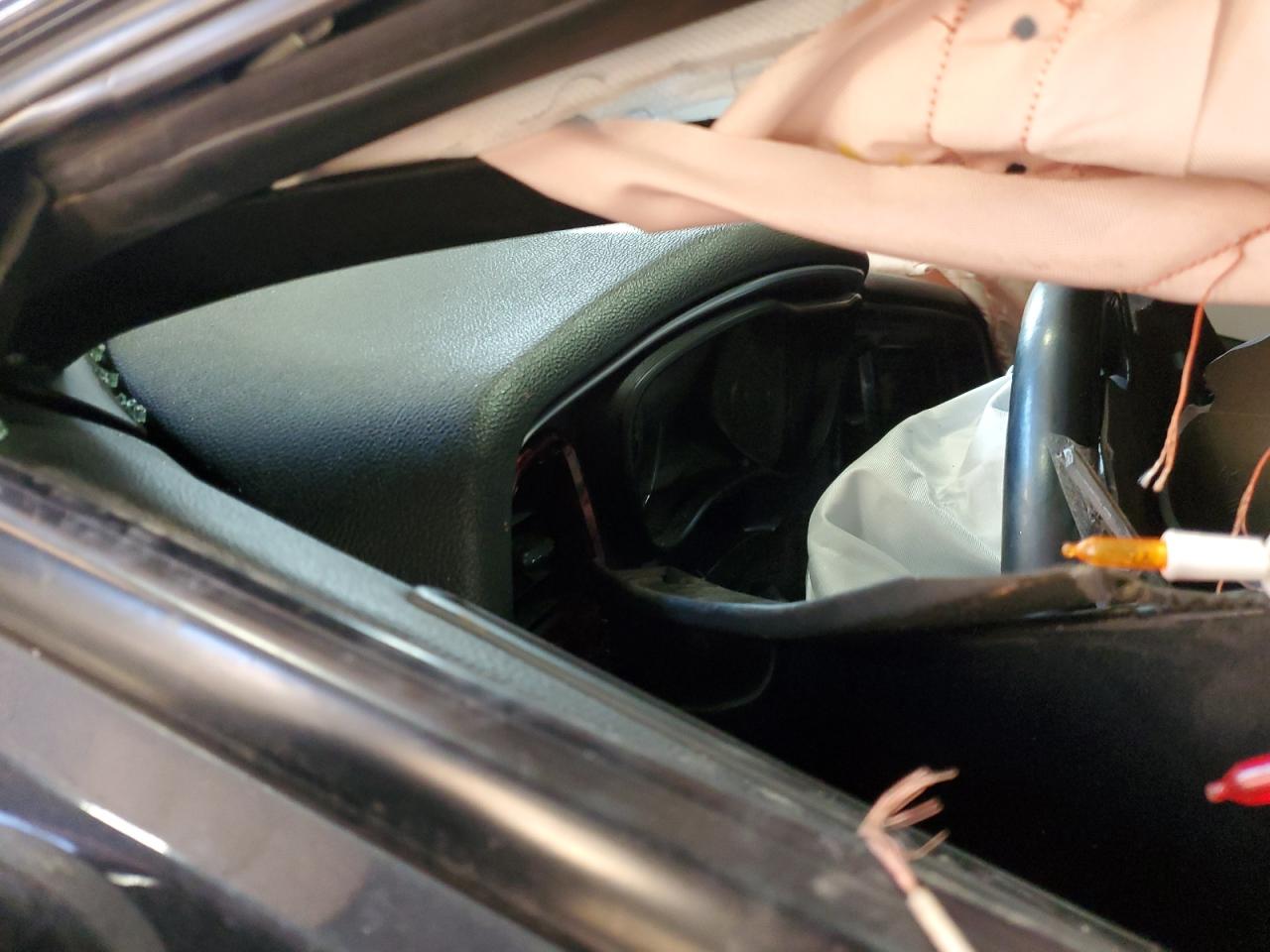2019 Dodge Challenger - Image 9