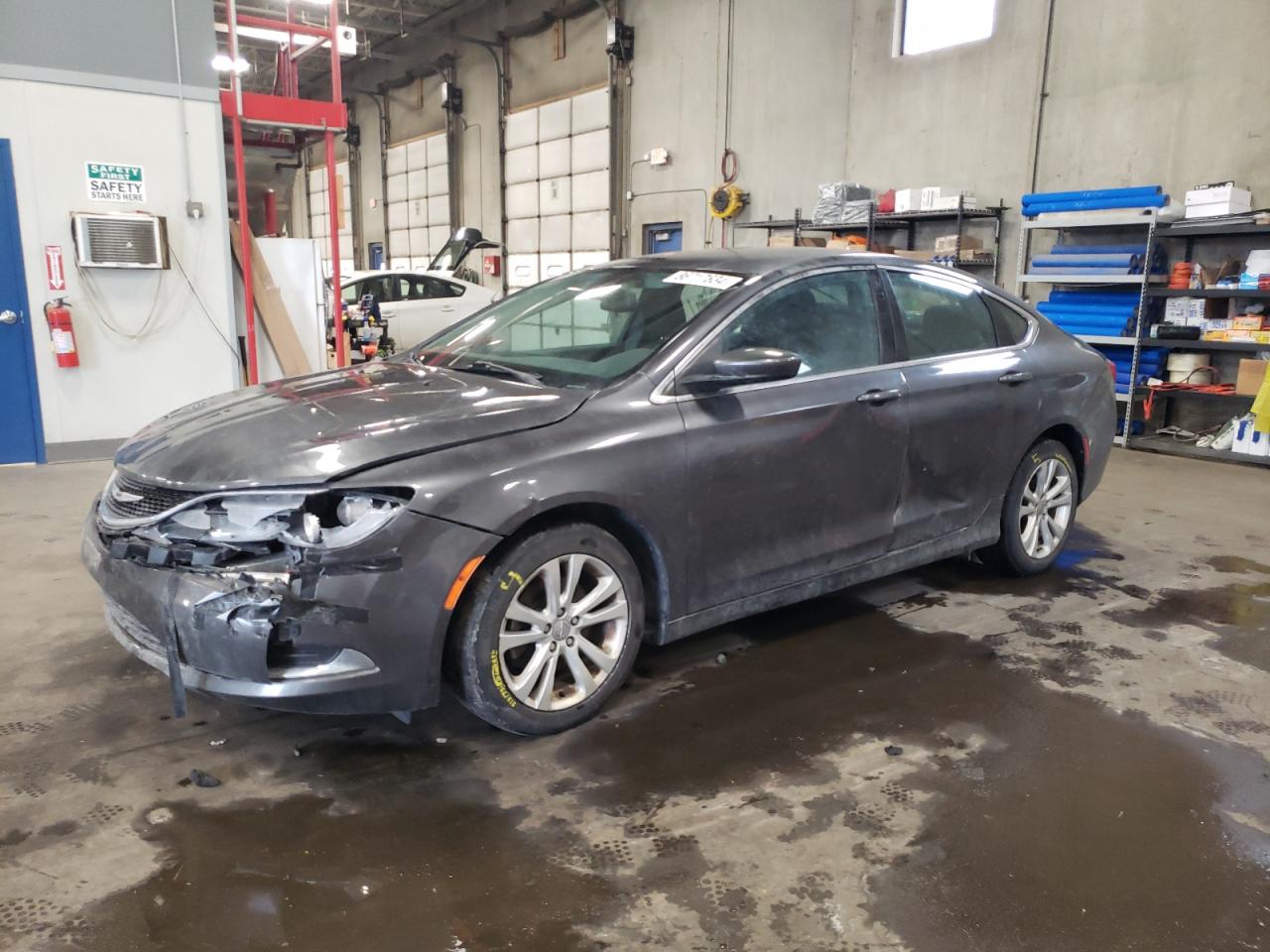 VIN 1C3CCCAB6FN724457 2015 CHRYSLER 200 no.1