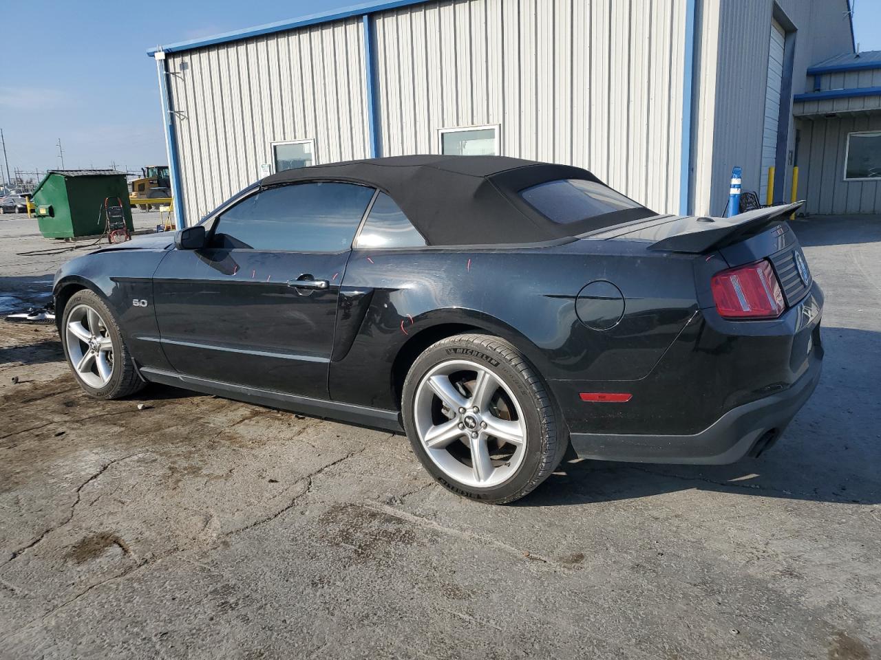 2011 Ford Mustang - Image 2