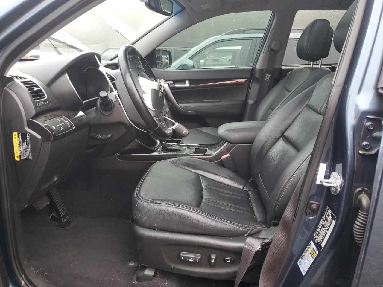 2014 Kia Sorento - Image 7