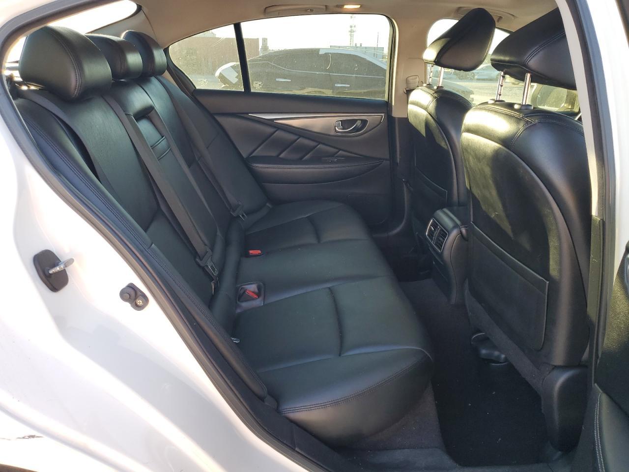 2014 Infiniti Q50 - Image 10