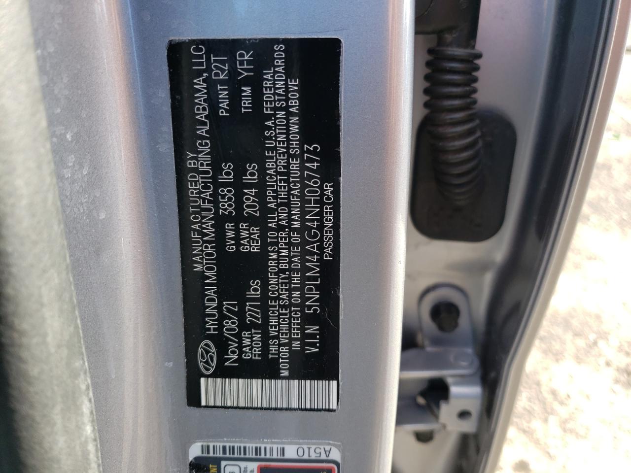 2022 Hyundai Elantra - Image 12
