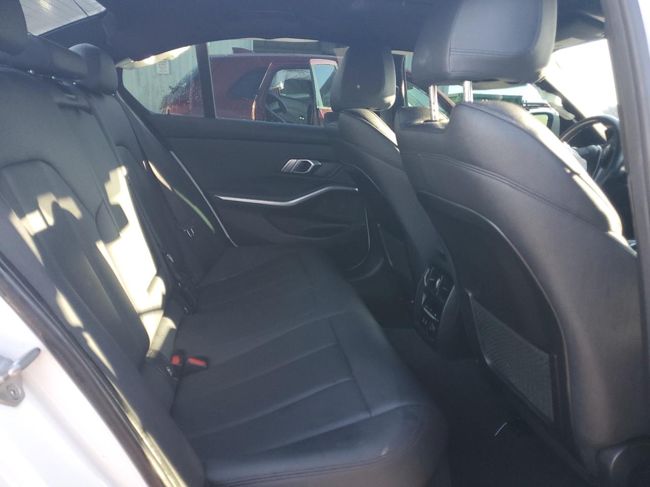 2020 BMW 330Xi VIN: 3MW5R7J08L8B24138 Lot: 86826024