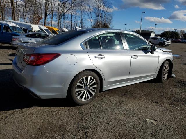  SUBARU LEGACY 2018 Серебристый