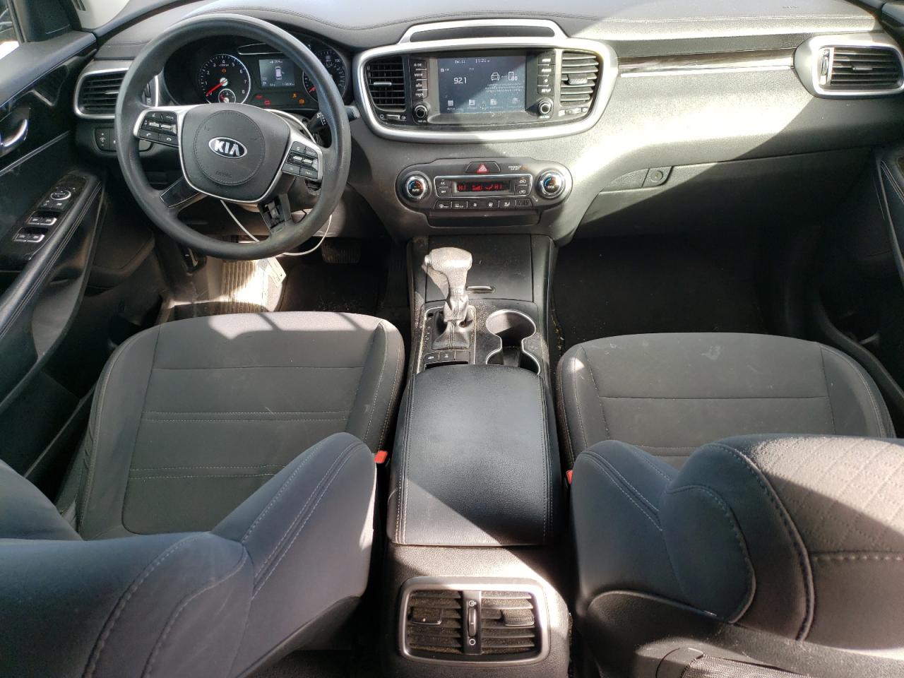 2019 Kia Sorento - Image 8