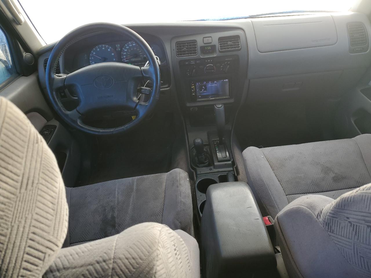 2001 Toyota 4Runner - Image 8