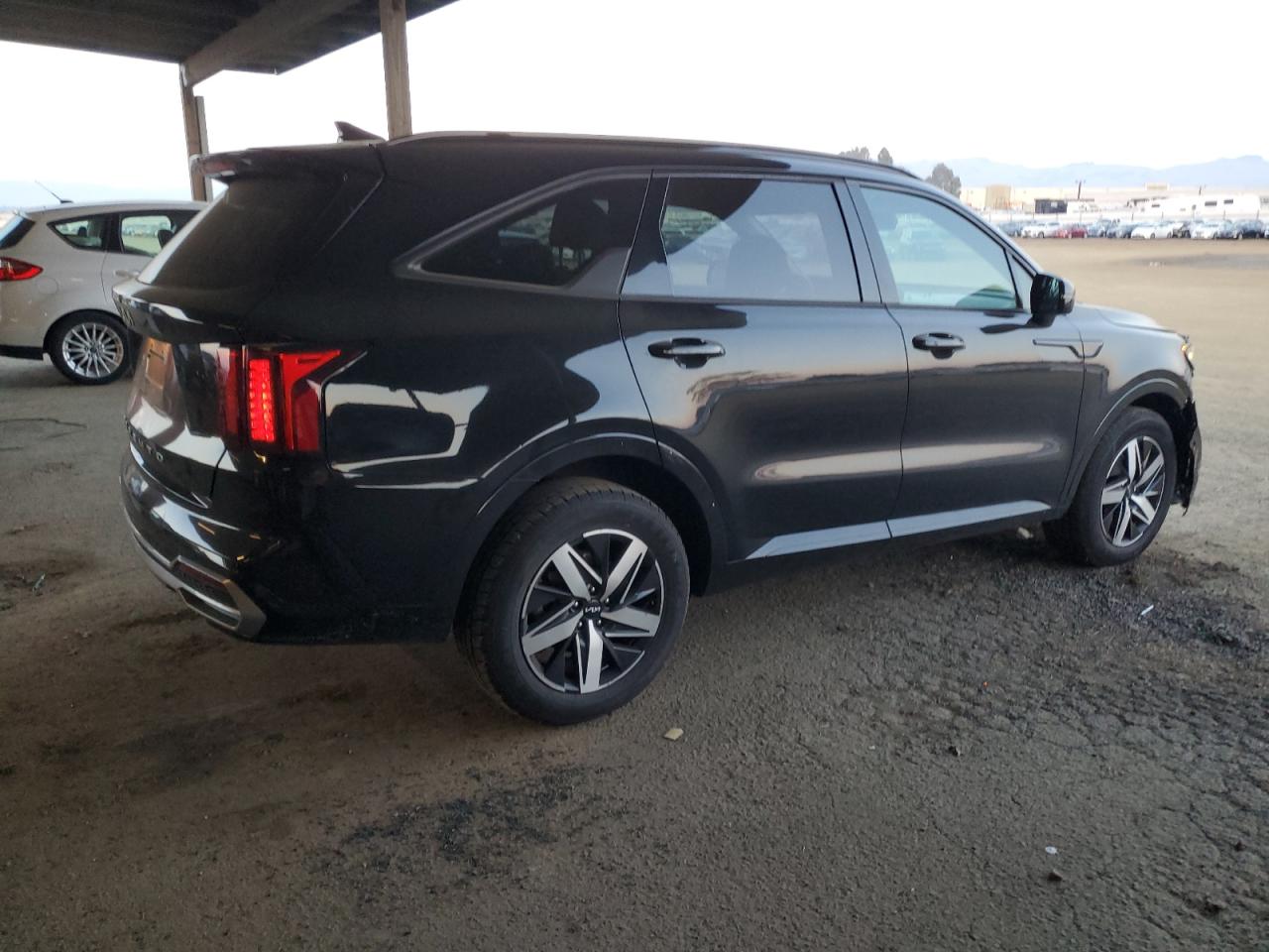 2022 Kia Sorento - Image 3