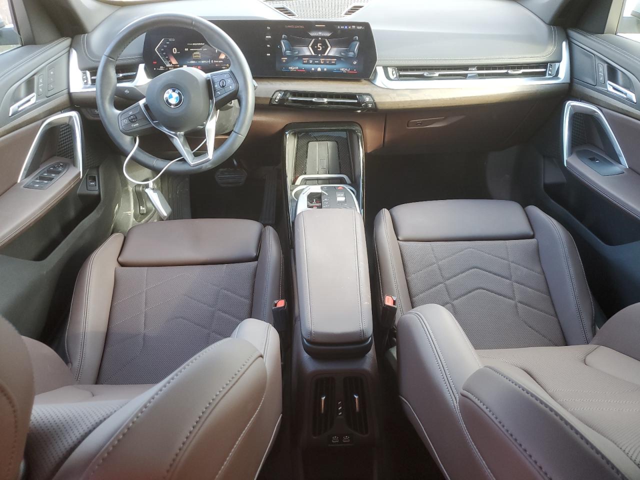 2024 BMW X1 - Image 8